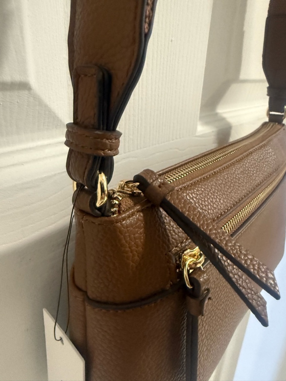Calvin Klein Crossbody Bag Brown NWT Adjustable Strap Shoulder Purse - Picture 4 of 8